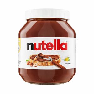 Ferrero Nutella Hazelnut and Cocoa Spread 950 g