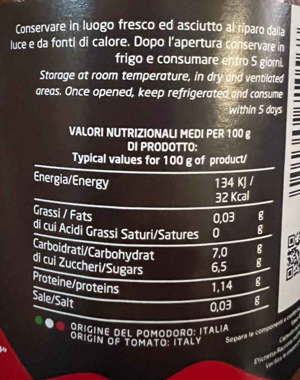 Ferrara Azienda agricola passata di Pomodorino del Piennolo del Vesuvio D.O.P. 350 Gr.