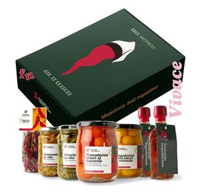 Fantasia Napoletana “Vivace” Christmas Gift Box – Vesuvian Tomatoes, Vegetables in Oil & Gourmet Spicy EVO Condiments