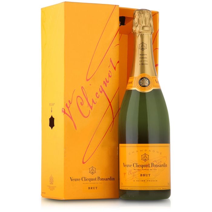 Champagne Veuve Clicquot Brut 75 cl - Excellence and