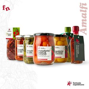 Fantasia Napoletana Box Natalizio “Amalfi” – Specialità del Vesuvio e Condimenti Gourmet al Basilico e Peperone Piccante