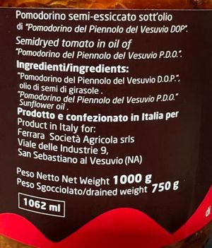 Ferrara Semi-dry tomato farm in Piennolo del Vesuvio D.O.P. oil 1kg._1
