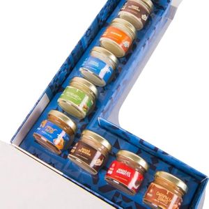 Pasticceria Madò Calza con Creme Assortite – Caramello Salato, Buena, Arachidi, Pistacchio, Cookies, Rafè e Cereali_0