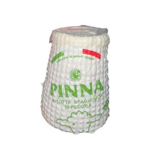 Ricotta de brebis affinée Pinna environ 400g.