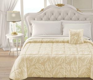 Trapunta Velluto Jacquard con Cuscino Coordinato Art. Gemma